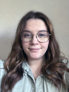 Layla Lewis, technicienne en éducation spécialisée par intérim pour le CHSLD Louise-Faubert